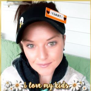 Meet your Posher, Traci